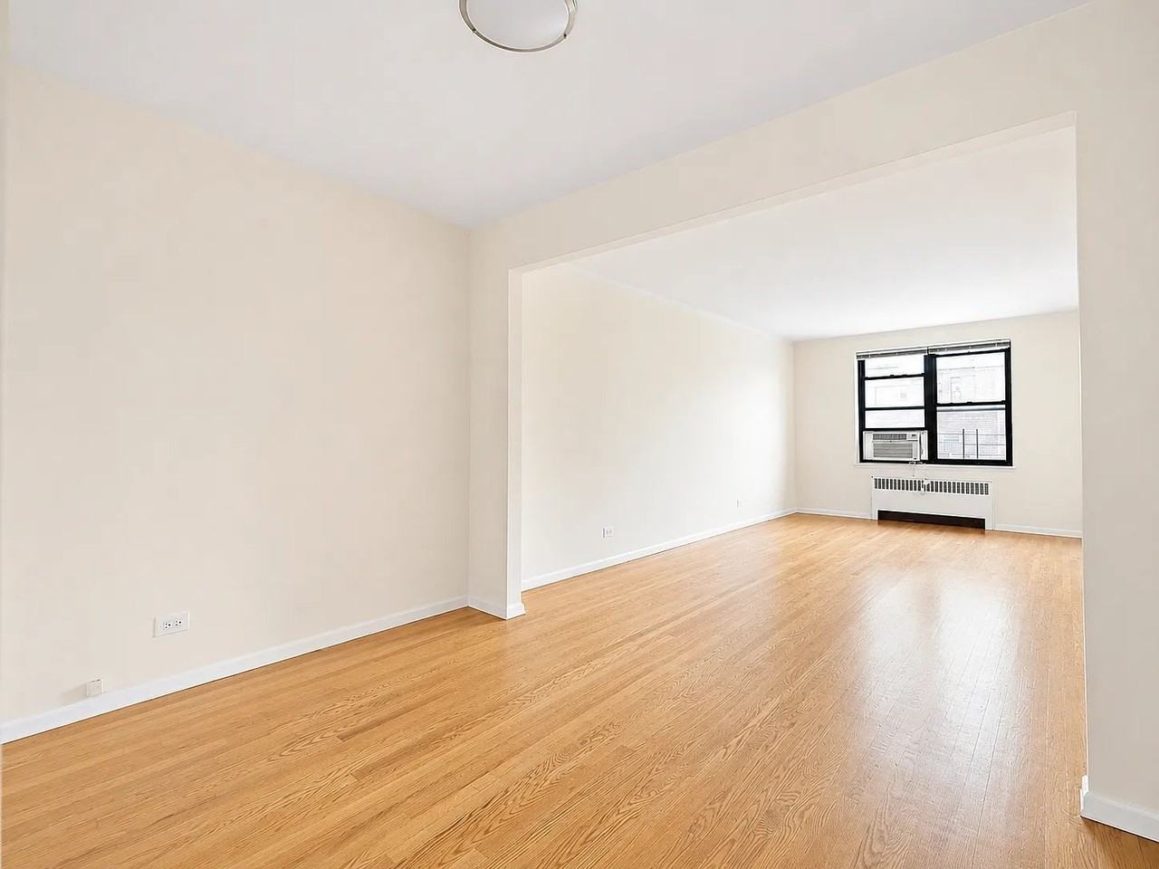 611 W 239th St - Photo 4 of 10