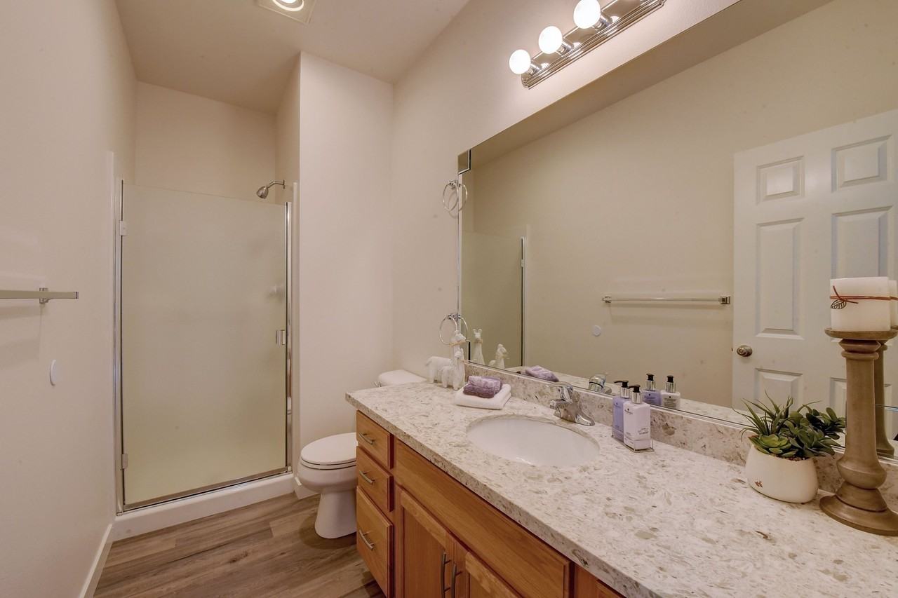 1117 7th St #C - Photo 6 of 20