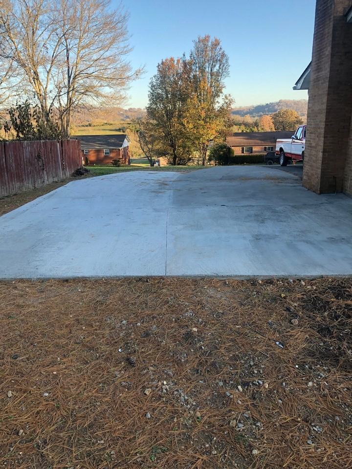 1908 N Hill Dr - Photo 5 of 18