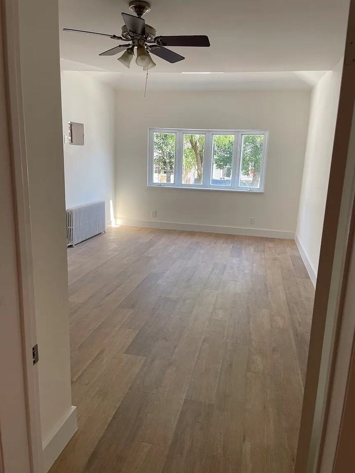 61-32 56th Dr - Photo 6 of 17