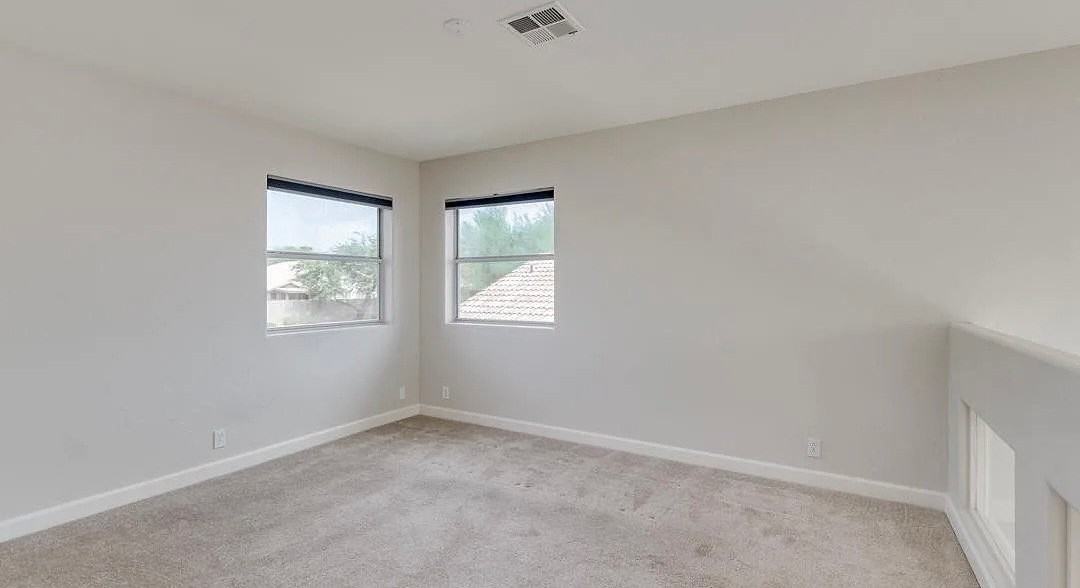 417 Autumn Lake Ct #3UC - Photo 2 of 5