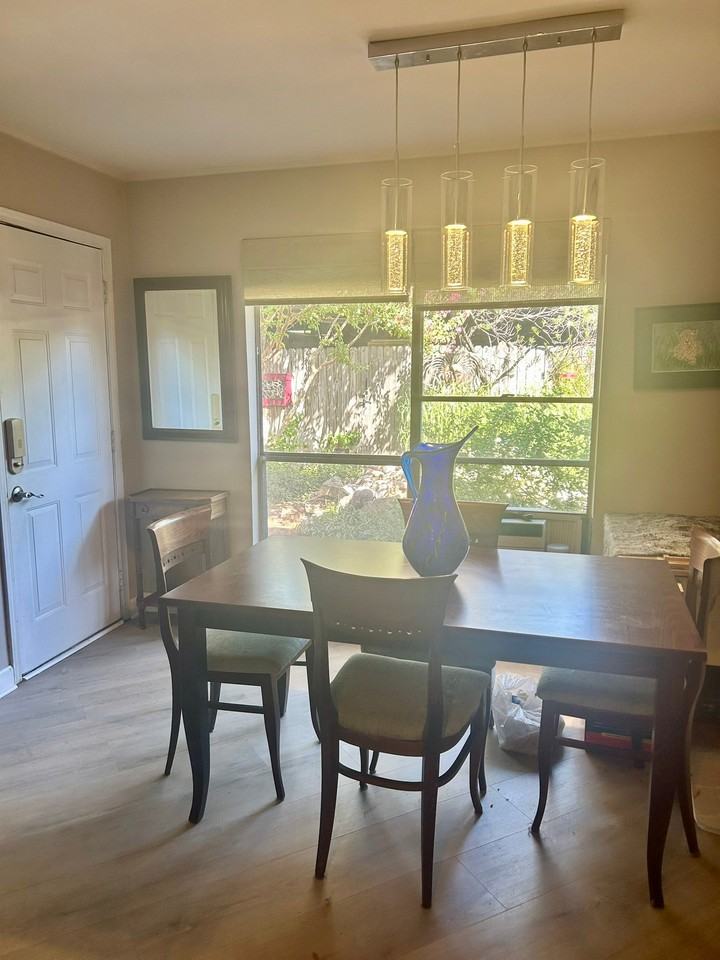 2101 Warnford Pl - Photo 6 of 12