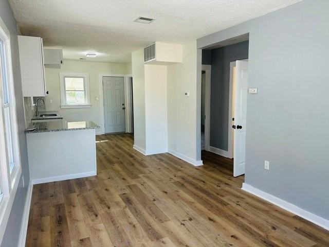 13825 Thornhope Rd - Photo 6 of 17