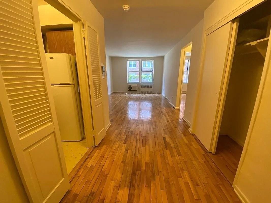 71-40 Grand Central Pkwy #210 - Photo 4 of 10