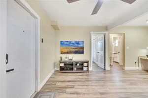 featured image of 509 W 11th St #1
