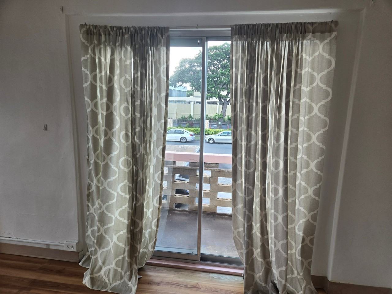 538 Kamoku St - Photo 5 of 8