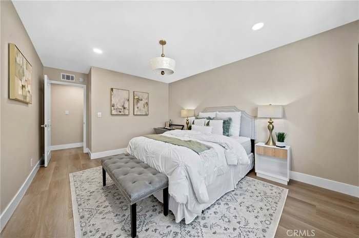 761 Churchill Ave - Photo 2 of 10