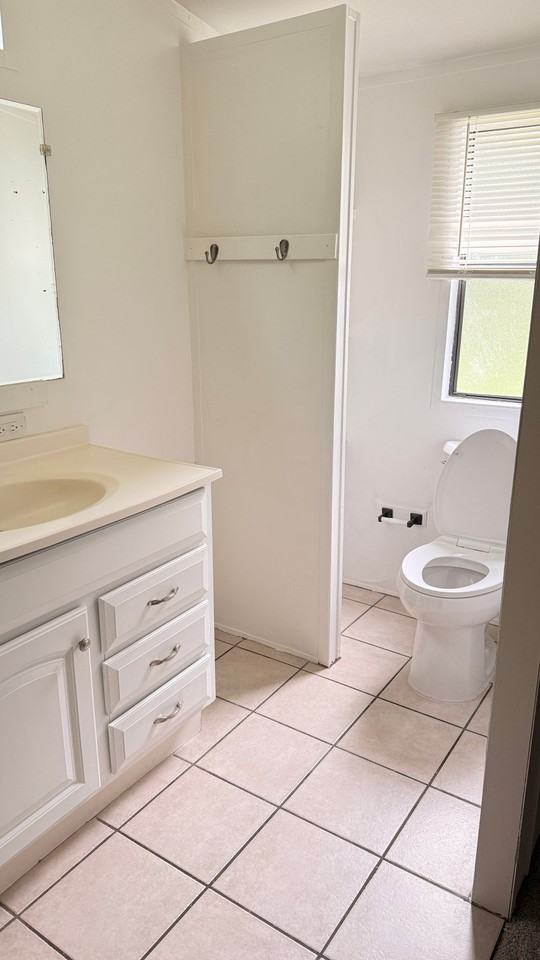 4512 Smith Rd - Photo 2 of 6