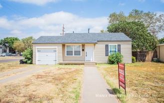 4616 33rd St - Photo 1 of 1