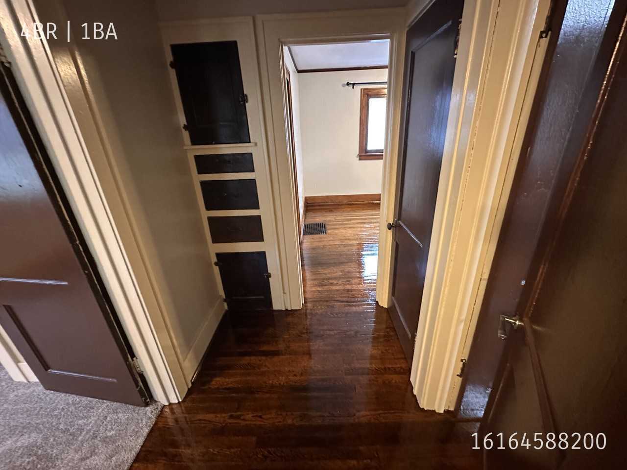 130 Corinne St Sw - Photo 5 of 13