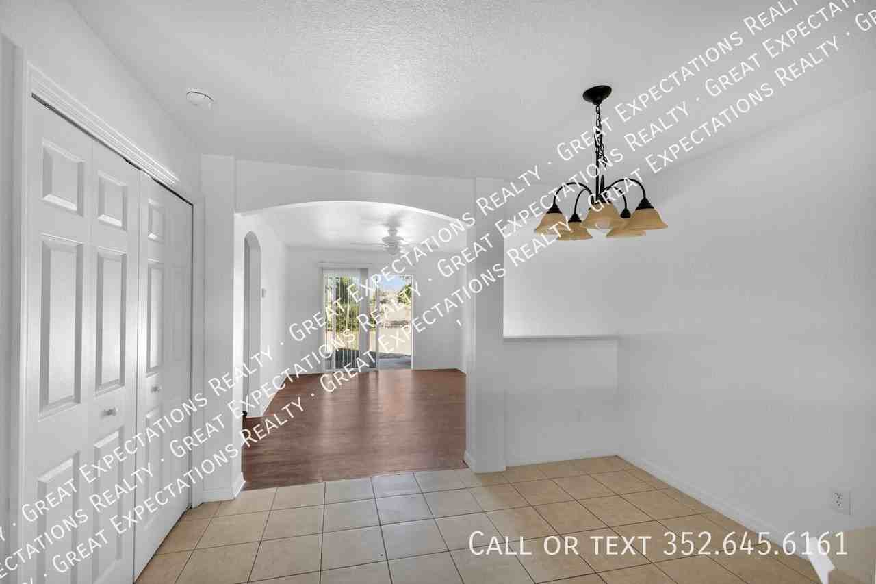 10542 Se 67th Ct - Photo 7 of 21