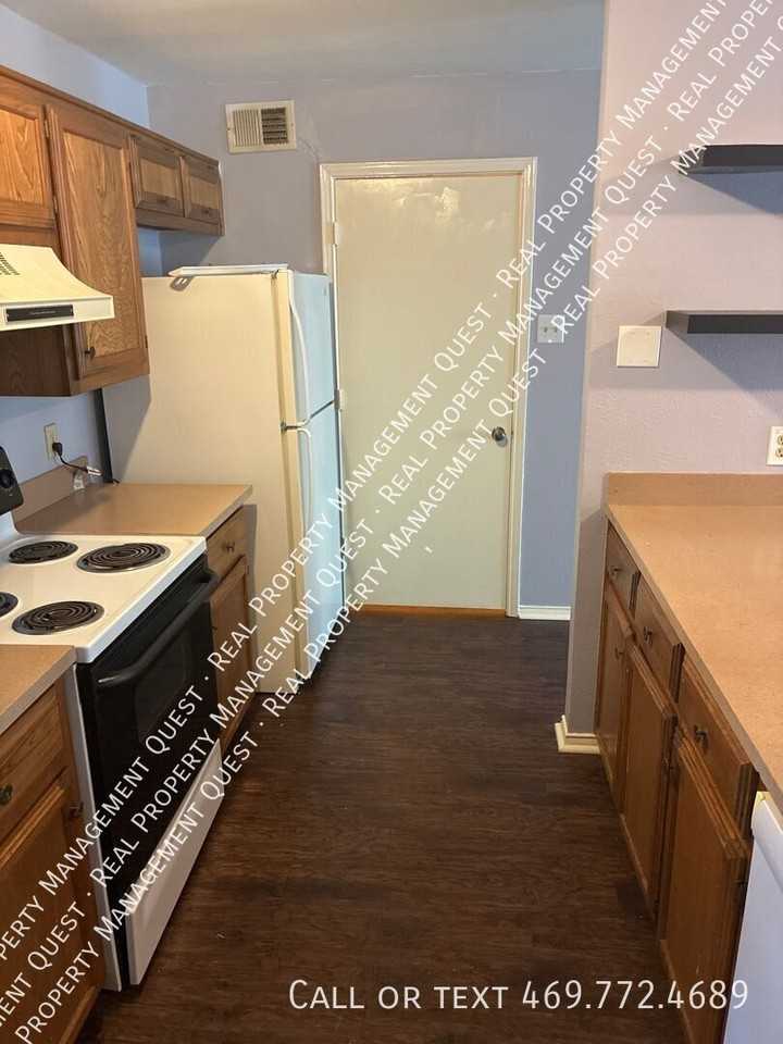 123 Austin Stone Dr - Photo 6 of 17