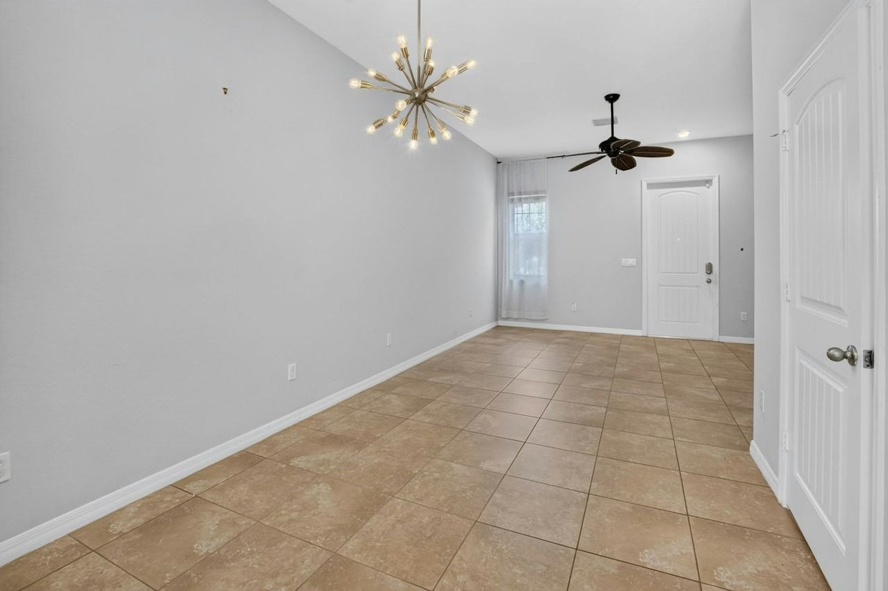 468 Francesca Ridge Road - Photo 3 of 40