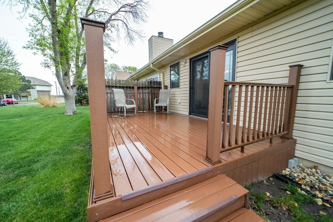 3027 West Capital Avenue - Photo 6 of 47
