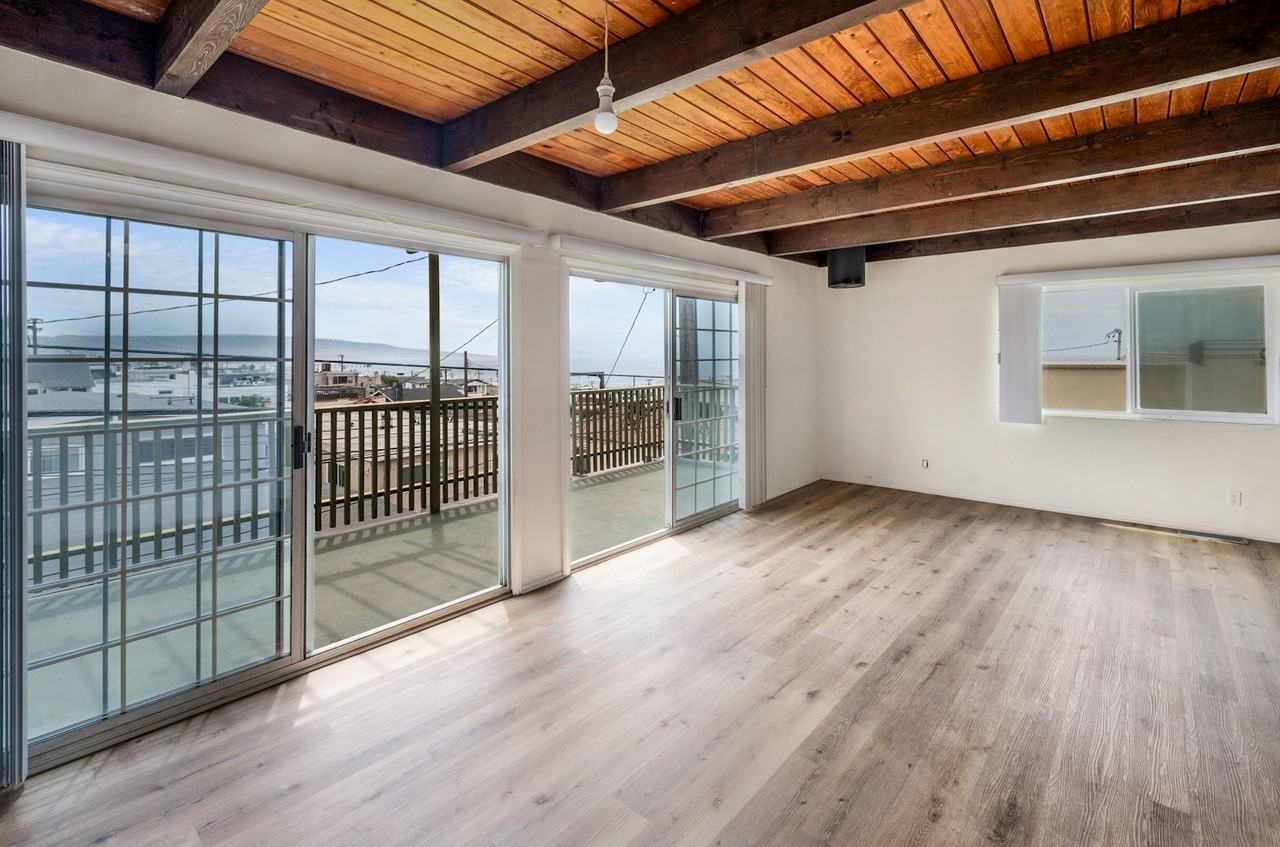 232 33rd Street - Photo 4 of 21