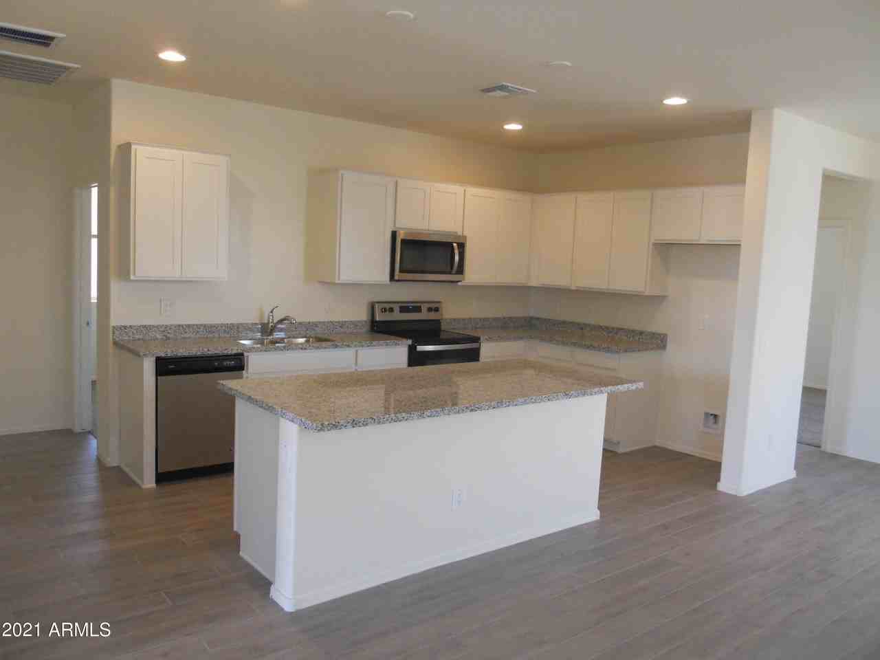 17728 W Jessie Ln - Photo 2 of 14
