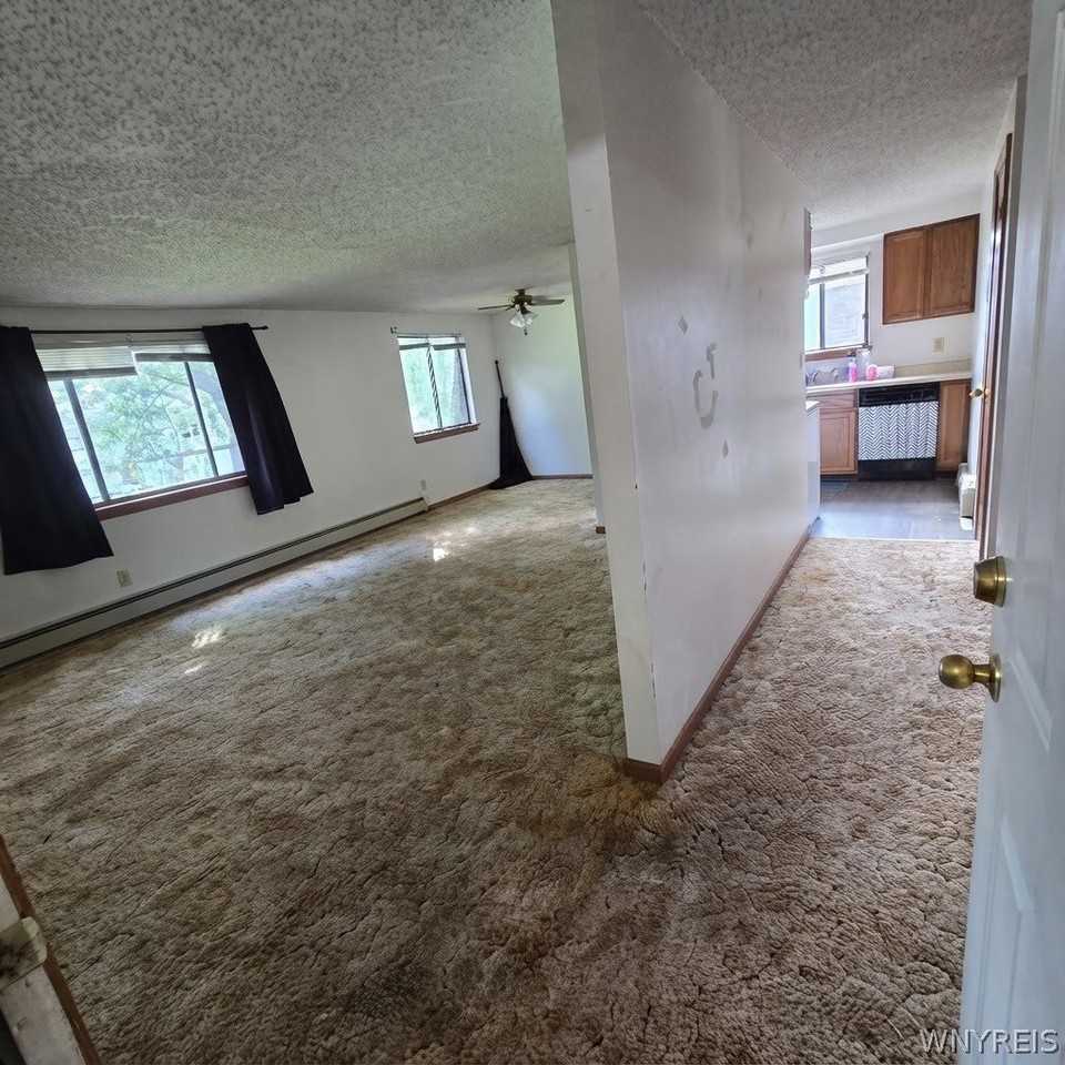 66 Knowlton Ave #4UPPER - Photo 4 of 17