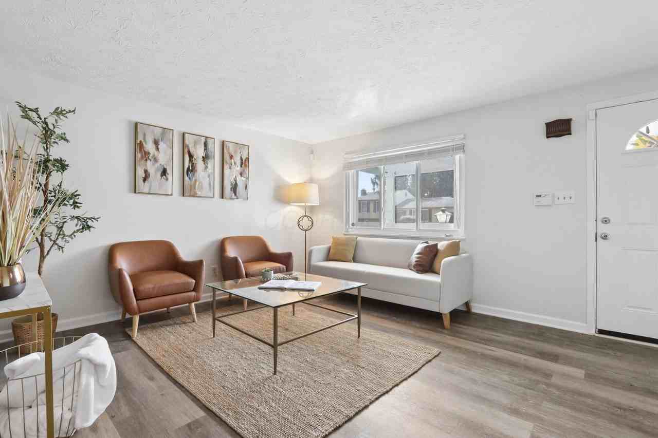 5014 Norcrest Dr - Photo 2 of 38