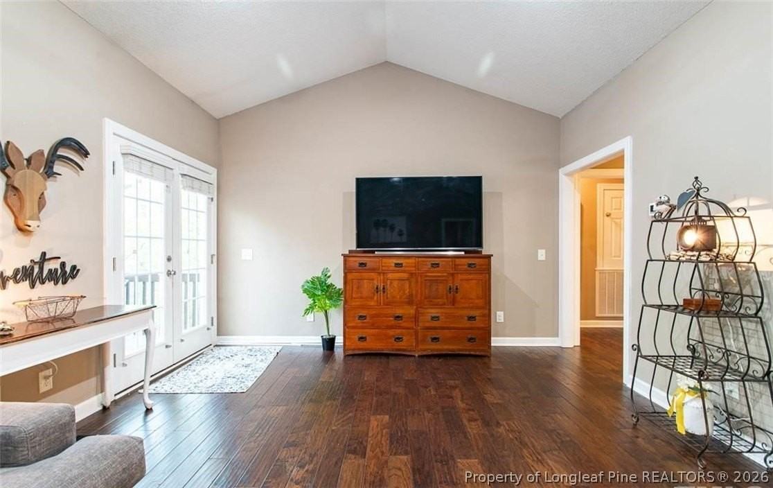 7000 Pine Rd - Photo 6 of 21