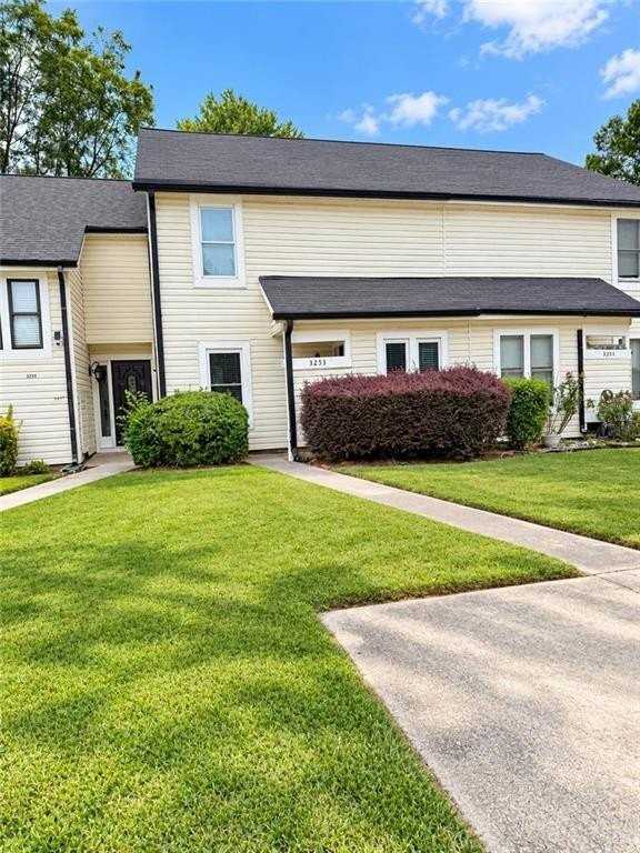 3253 Tennington Pl - Photo 2 of 10