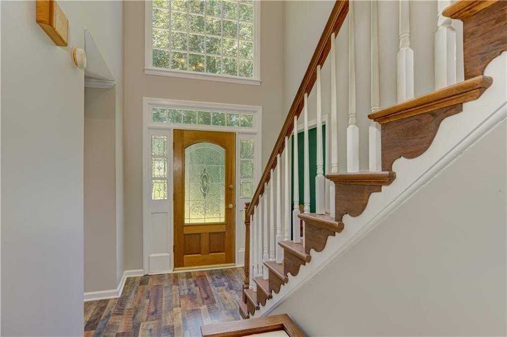 6310 Black Oak Dr - Photo 6 of 41