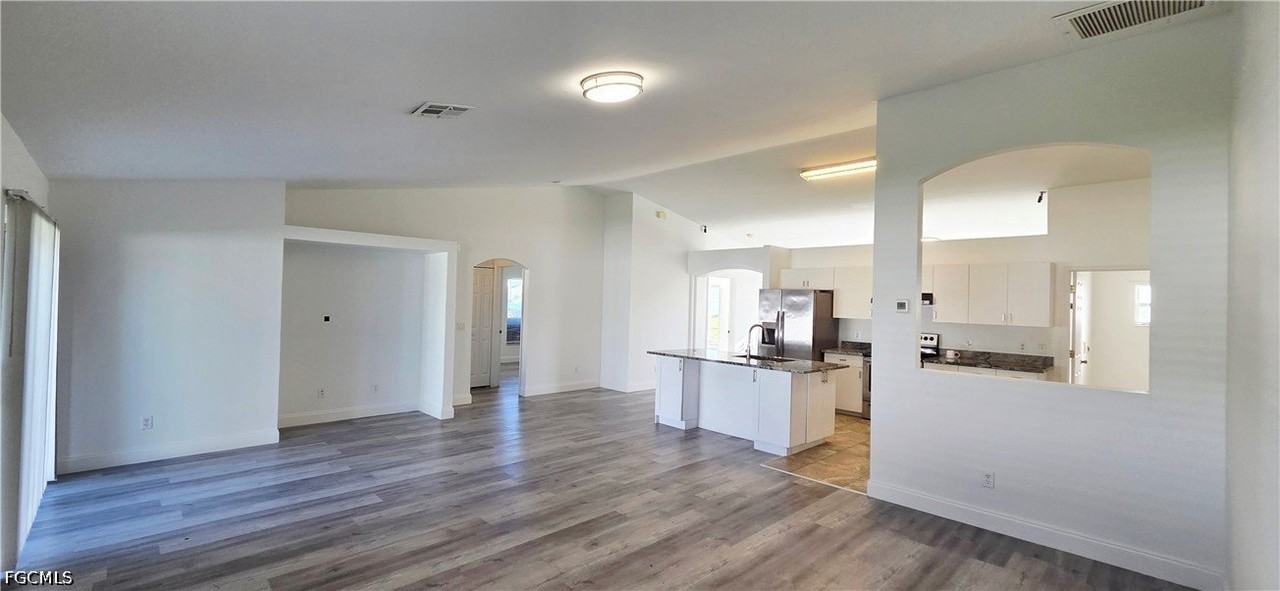 541 Nw 18th Ave - Photo 7 of 16