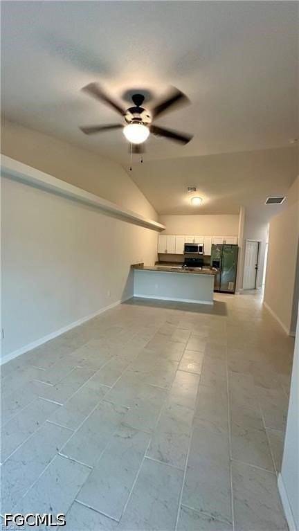 526 Ne 25th Ave - Photo 4 of 23