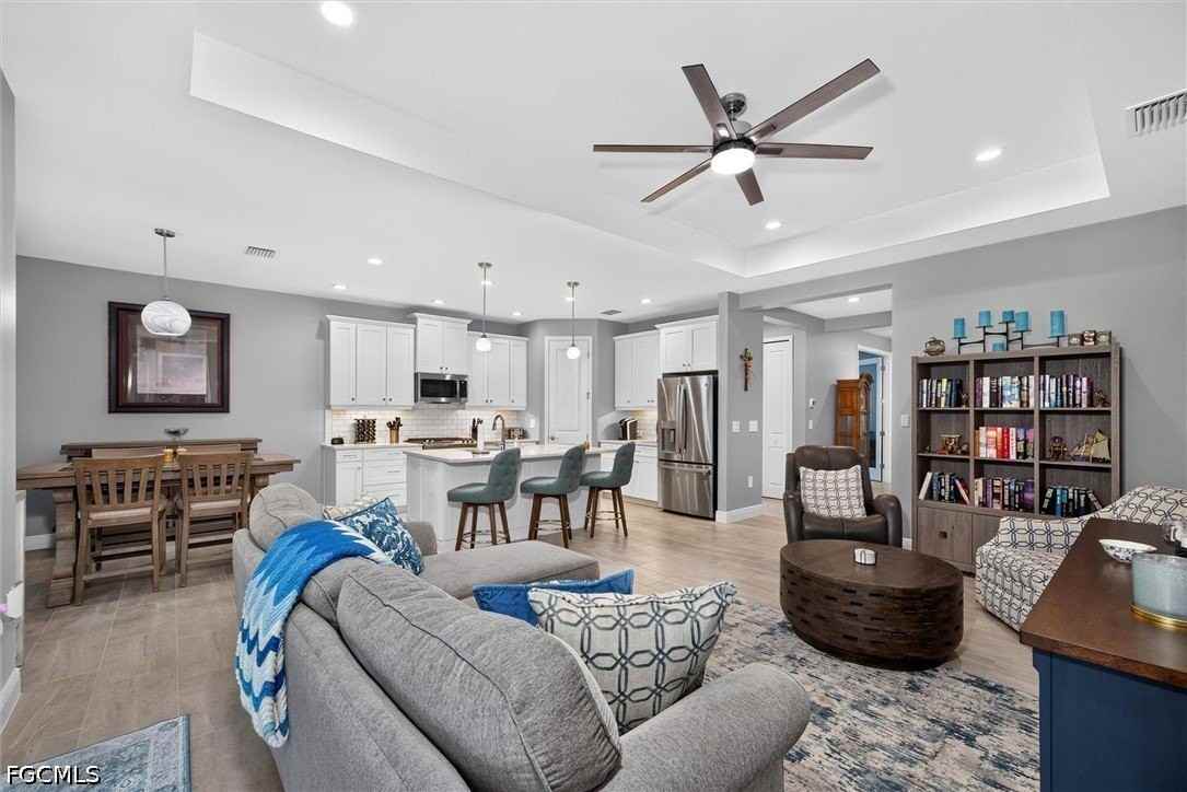 3121 Heritage Pines Dr - Photo 6 of 50