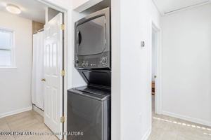 featured image of 109 W Pompano Way