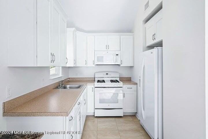 109 W Pompano Way - Photo 7 of 18