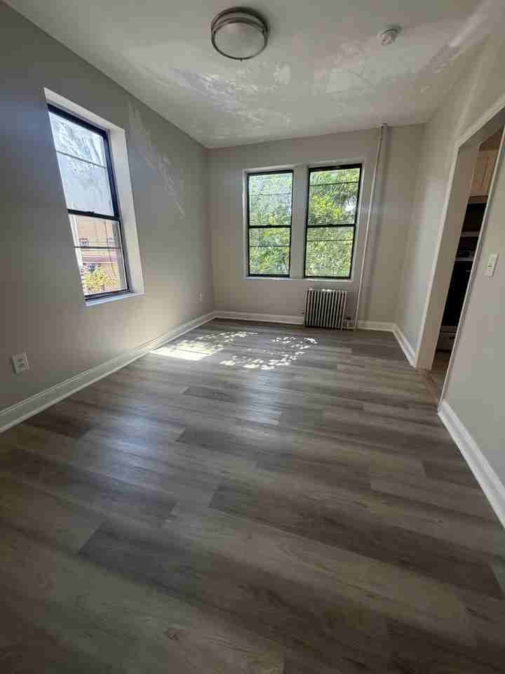5801 Palisade Ave #7 - Photo 3 of 12