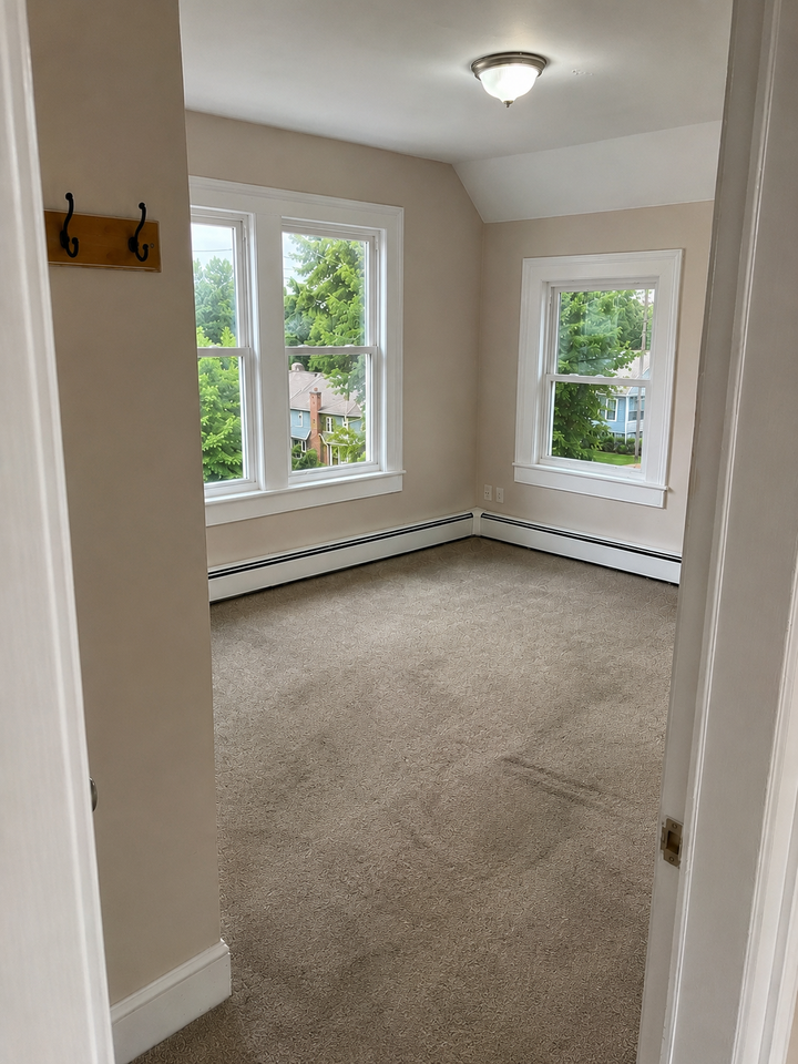 405 Bellevue St #2 - Photo 3 of 15