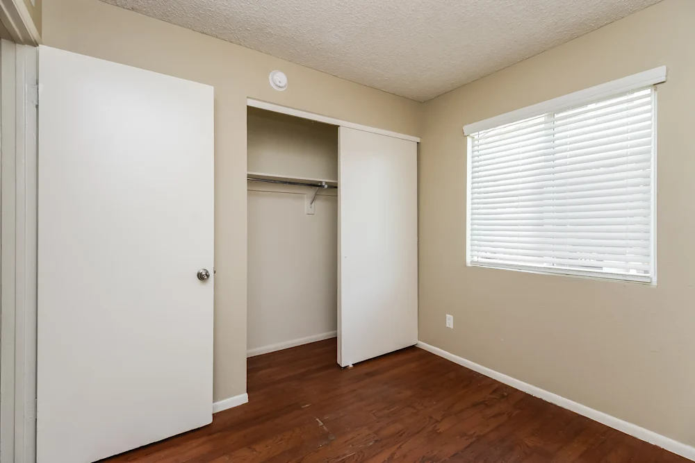 903 W Westchester Ave #NA - Photo 5 of 10