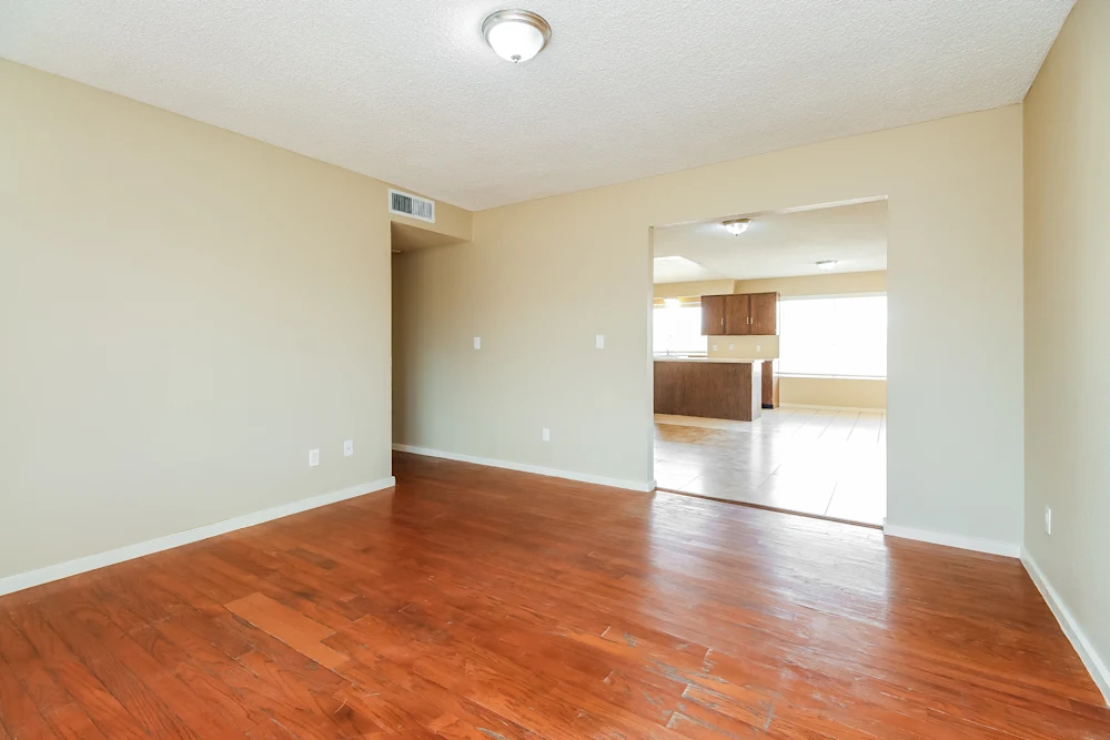 903 W Westchester Ave #NA - Photo 7 of 10