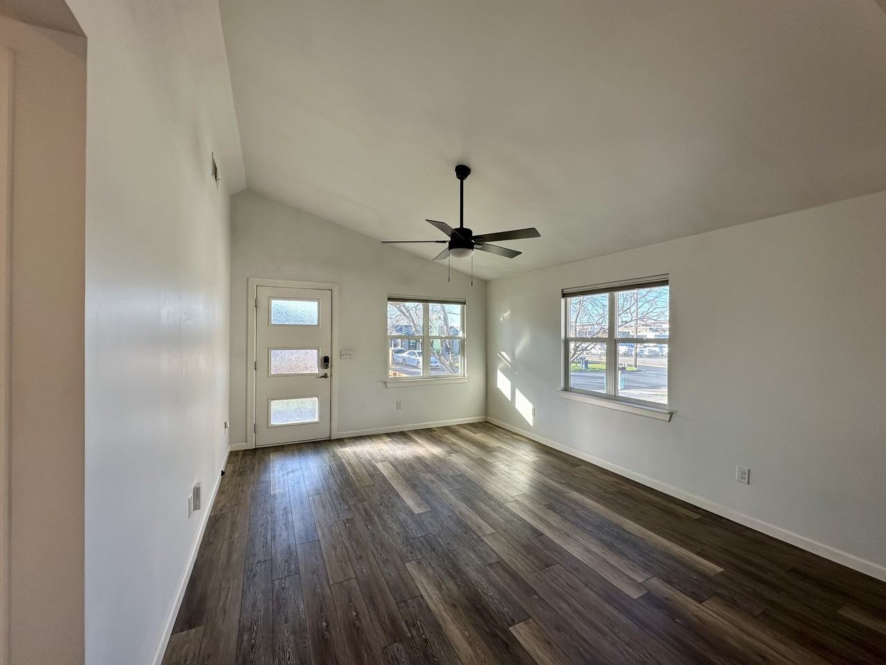 7311 Bennett Ave #NA - Photo 4 of 20