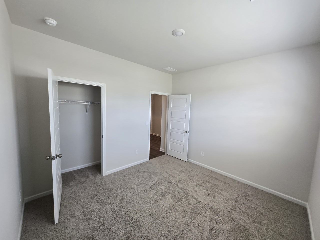 1119 Adirondac Way #NA - Photo 4 of 13