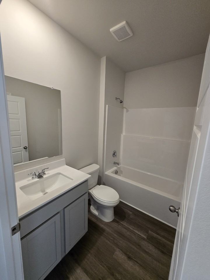 1119 Adirondac Way #NA - Photo 6 of 13