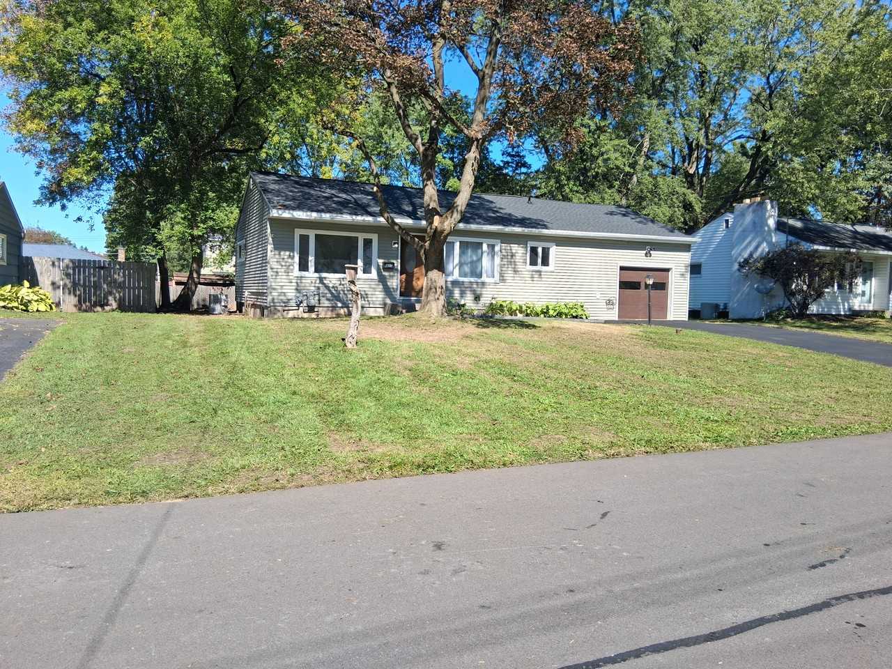 405 Fletcher Dr #NA - Photo 2 of 18