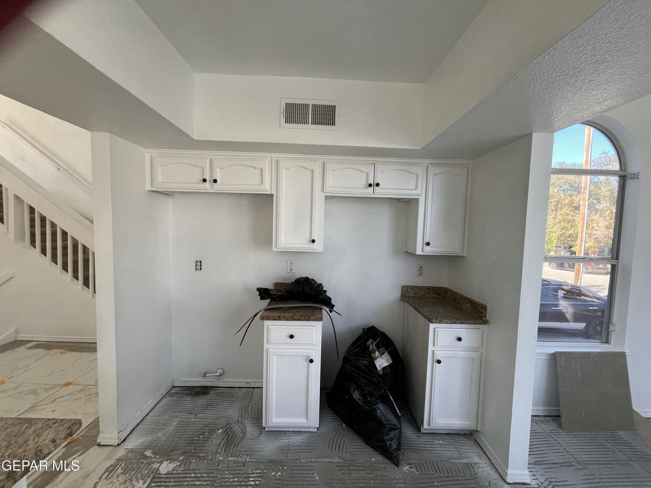 6105 Pecan Park Pl - Photo 4 of 28