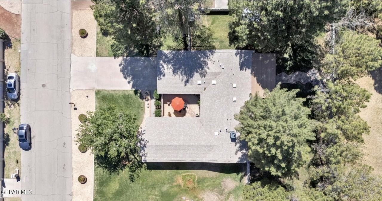 801 Montclair Dr - Photo 6 of 45