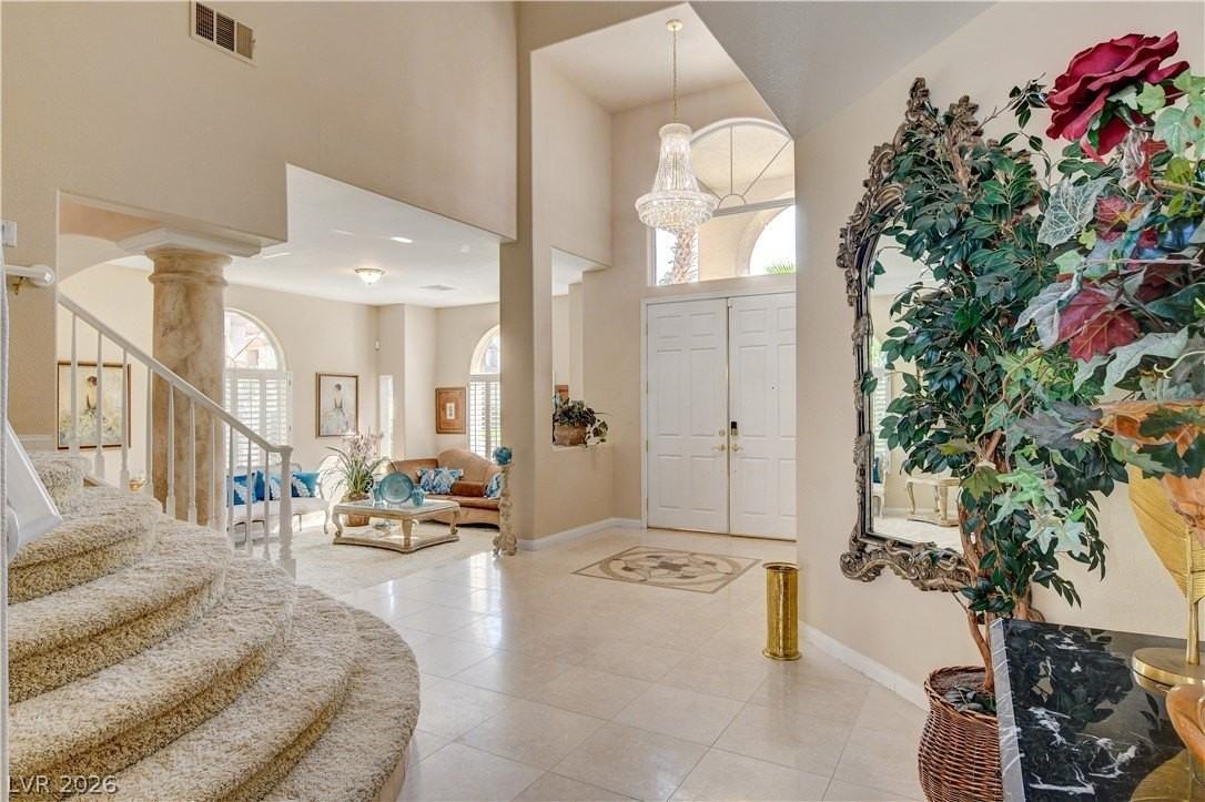 99 Callaway Cir - Photo 5 of 50