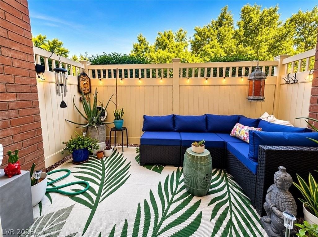 2867 Geary Pl #3011 - Photo 6 of 9