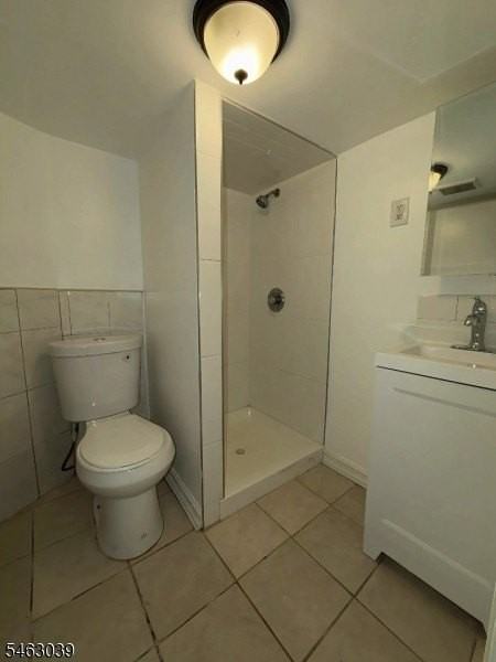 40 Blum St - Photo 6 of 8