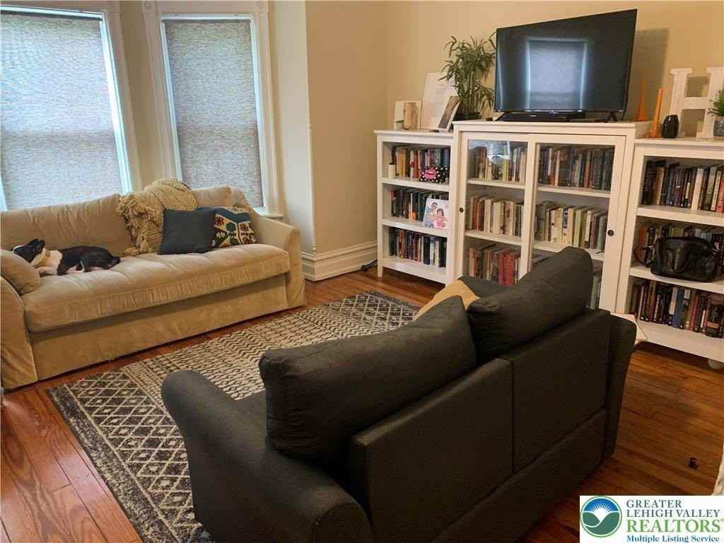 1116 W Turner St - Photo 4 of 12