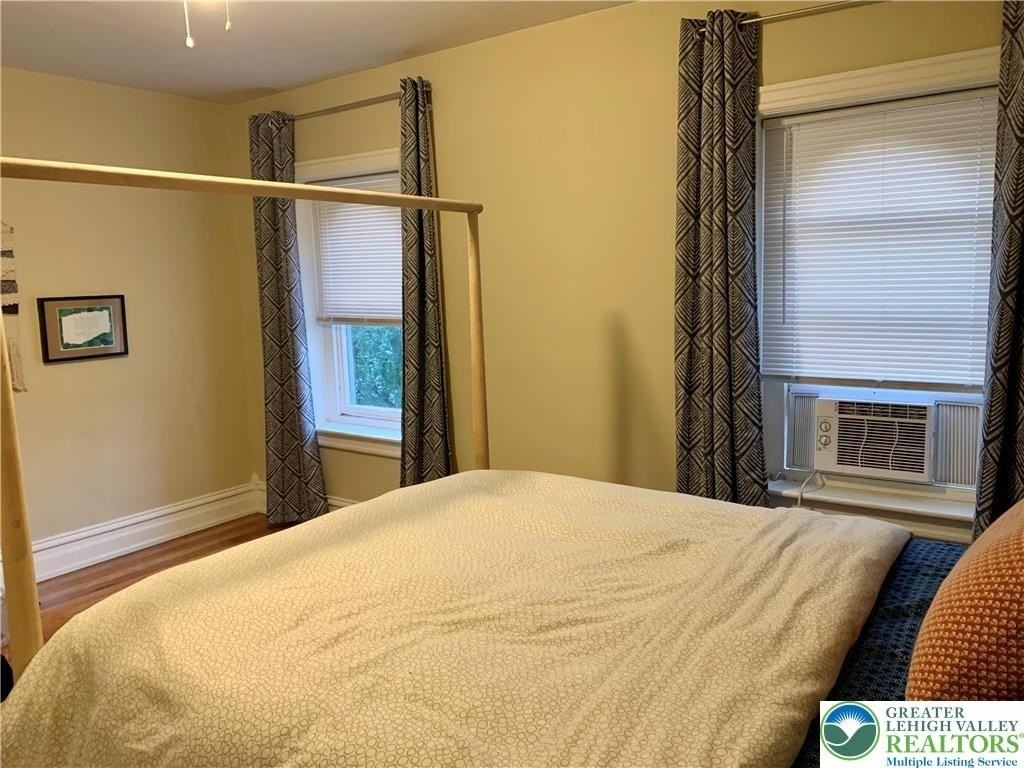 1116 W Turner St - Photo 7 of 12