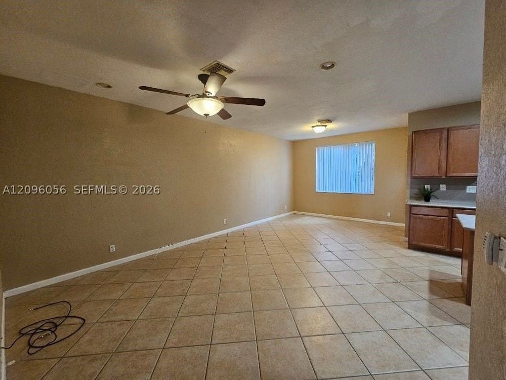 2779 S Evergreen Cir - Photo 3 of 13