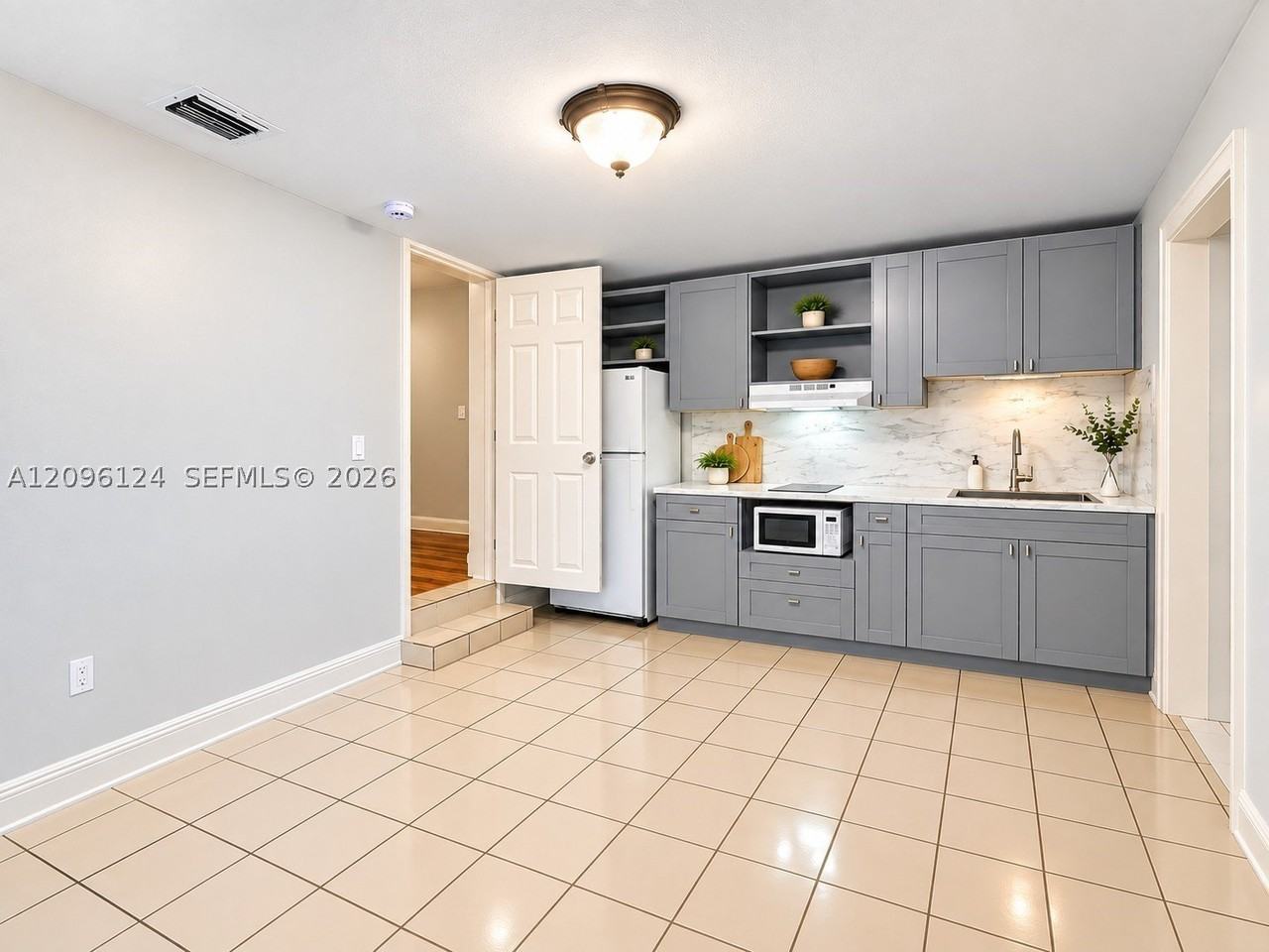 3884 Nw 2nd St #1 - Photo 6 of 12
