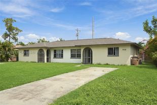 3019 Sw Santa Barbara Pl #3019 - Photo 1 of 1