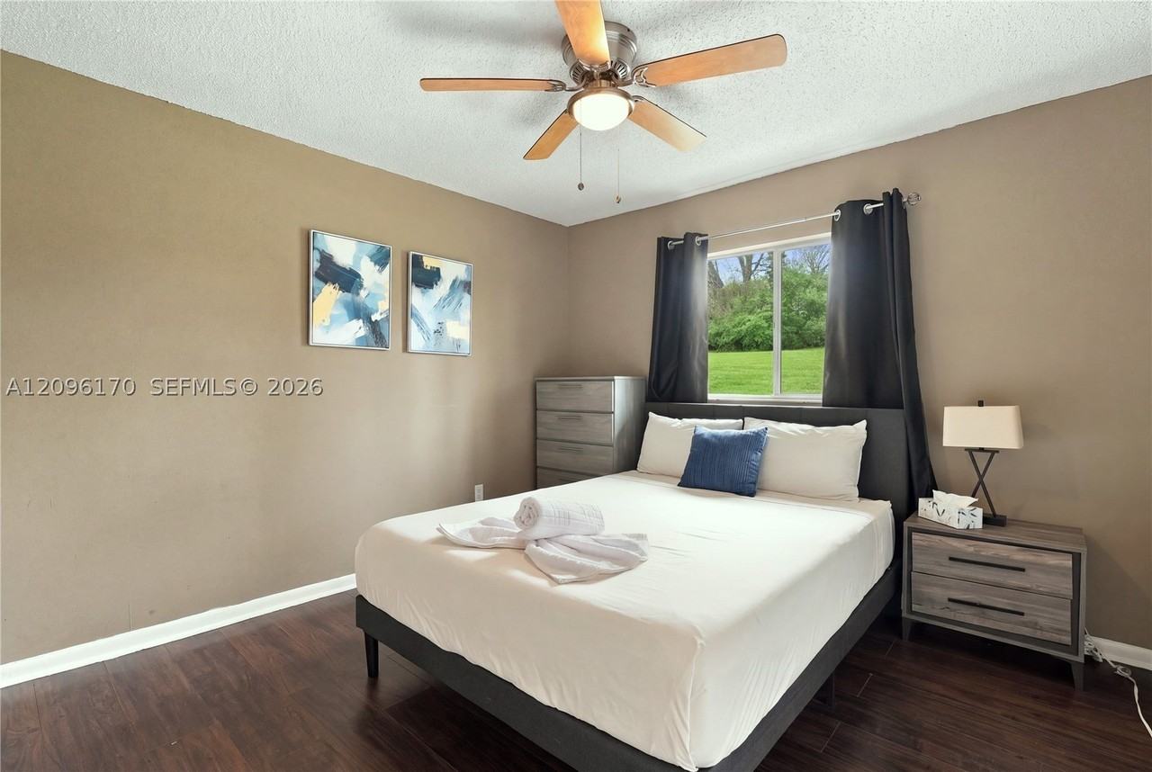 3019 Sw Santa Barbara Pl #3019 - Photo 7 of 17