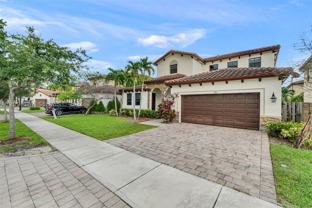 241 Se 35th Ave - Photo 1 of 1